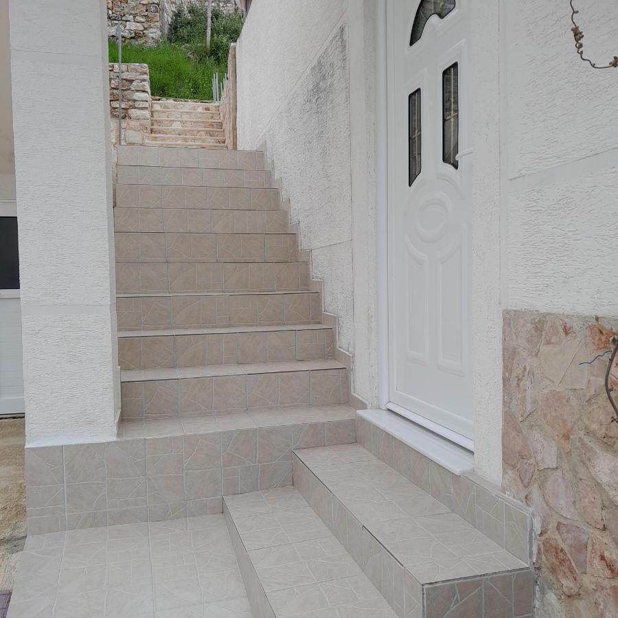Denni'S Home ซารานเดอ ภายนอก รูปภาพ