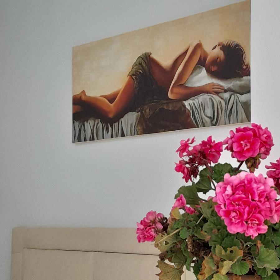 Denni'S Home ซารานเดอ ภายนอก รูปภาพ