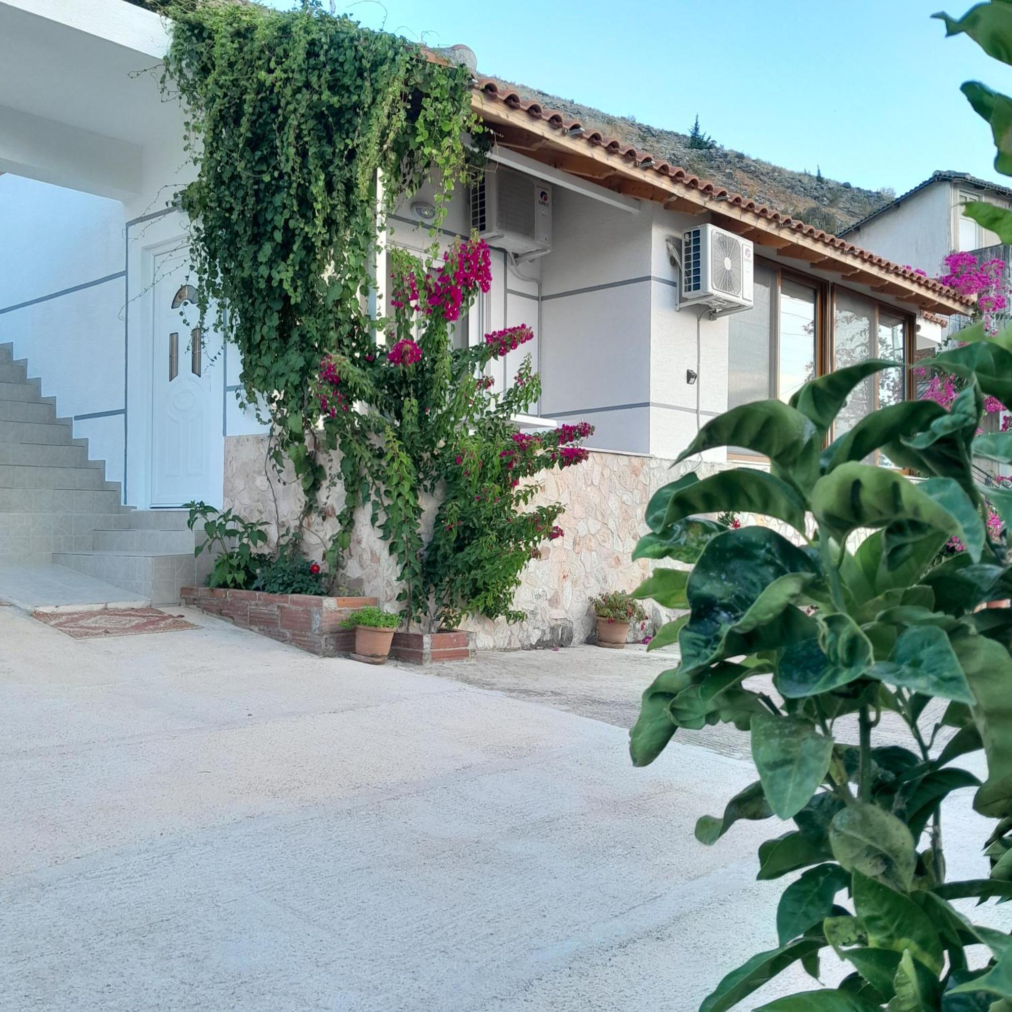 Denni'S Home ซารานเดอ ภายนอก รูปภาพ